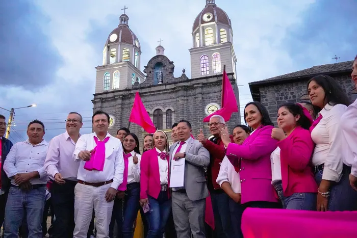 Equipo y unidad por Guano tras la inscripción de nuestra candidatura.